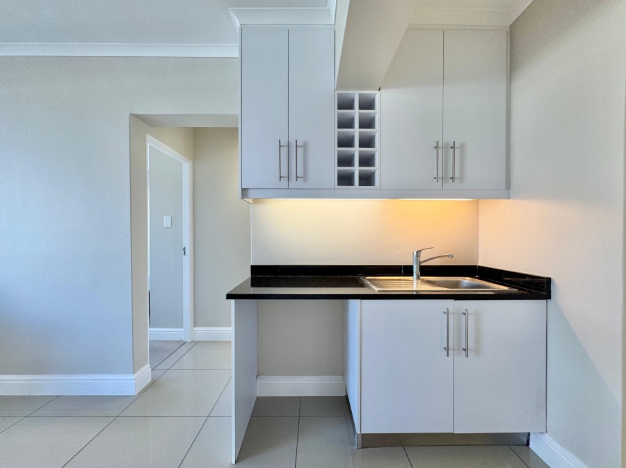 2 Bedroom Property for Sale in Rondebosch Village Western Cape
